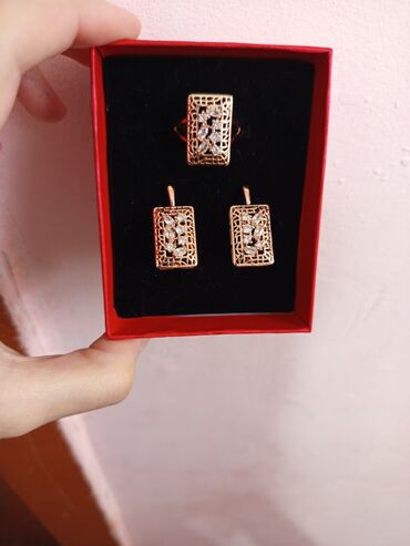 Tuflilər: Üzük və sırğalar - Metal: qızılı tonlu qirmizi rus qizili rengi - — 17