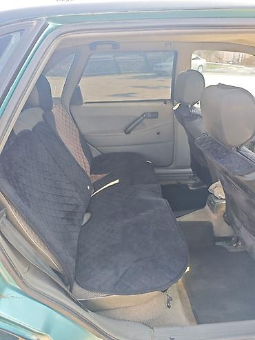 Volkswagen: Volkswagen Passat: 1992 г., 1.8 л, Механика, Бензин, Седан — 11