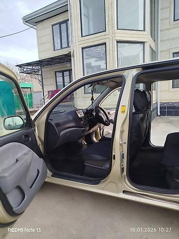 Toyota: Toyota Raum: 2002 г., 1.5 л, Автомат, Бензин — 7