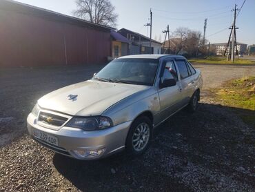 Daewoo: Daewoo Nexia: 2011 г., 1.6 л, Механика, Бензин, Седан