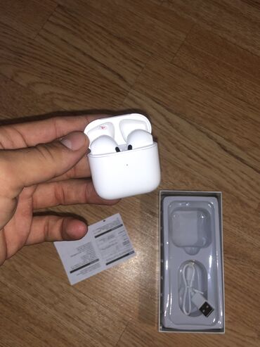 apple airpods pro qiymeti: Yep yeni Pro 5 bulutus Qulaqcıq 
Vasappda yazın sizə zəhmət