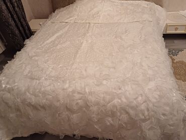 гарнитур для спальни: Покрывало Для кровати, цвет - Белый