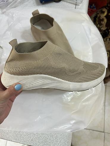 reebok krasovka: Размер: 38, цвет - Бежевый, Новый — 3