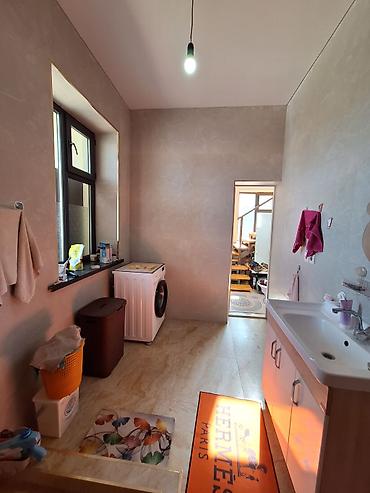 Продажа таунхаусов: Продаётся 2-х уровневый Таунхаус в селе Орто-Сай. Год постройки 2025 — 5