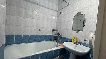 61: 3 комнаты, 61 м², Аламедин-1 мкр 5 этаж — 10