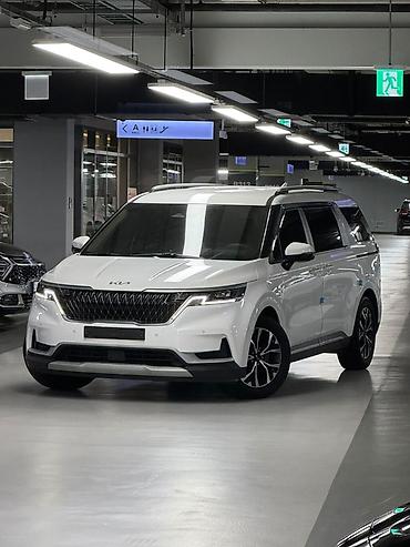 Kia: Kia Carnival: 2022 г., Минивэн — 4