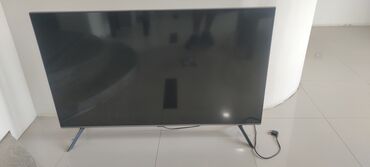 igrica meda i veličanstveni: Samsung QLED TV model QE50Q65TAU. TV je kupljen nov pre 3 god. Radio