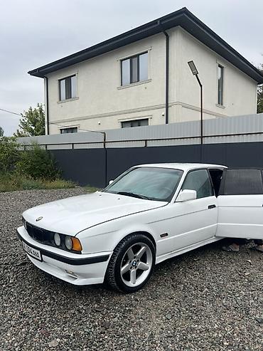 mers 140: BMW 5 series: 1994 г., 2.5 л, Механика, Бензин, Седан — 1