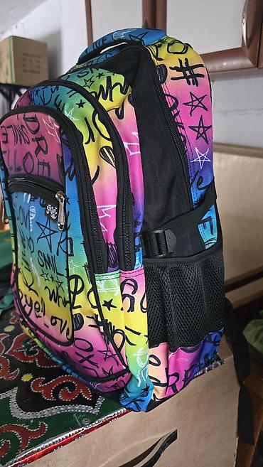 pull bear: Рюкзаки новые заказывали через амазон, разноцветный 2500с, фиолетовый — 3