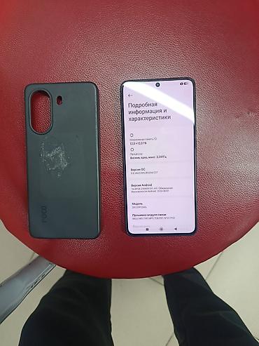 oppo reno 13: Смартфон POCO (модель 2412DPC4G) с комплектным силиконовым чехлом — 2