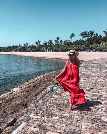 Haljine: 2200 na lalafo.rs — 3 Haljine: 2200 — 3