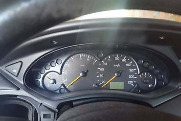 Glave motora: Enterijer ( plastike) za ford c-max, fiesta, focus . Od 2002. Do — 29