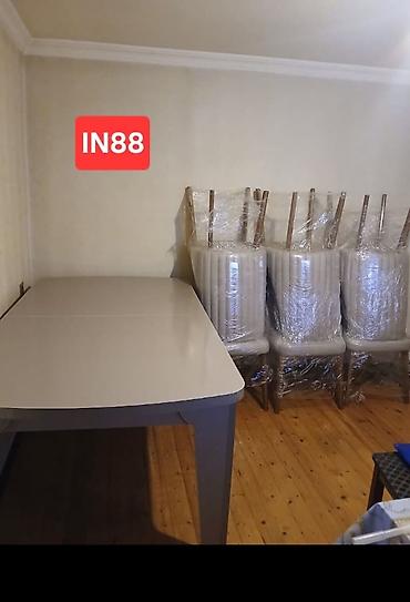 Masa ve oturacaq desti tecili olaraq satilir 1000 manata.Masa acilir
