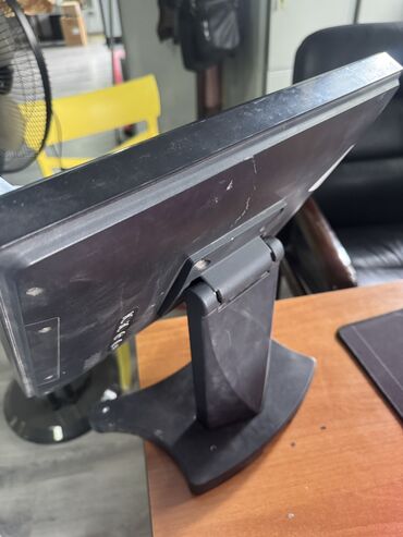 runx alex: Сенсорный POS-монитор 15" Posiflex
ТМ-3315-В черный состояние