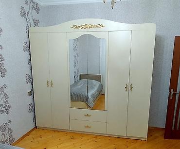 Dolab satılır Qiymet 250 azn.Ünvan Hökmeli (1758) Elmira x