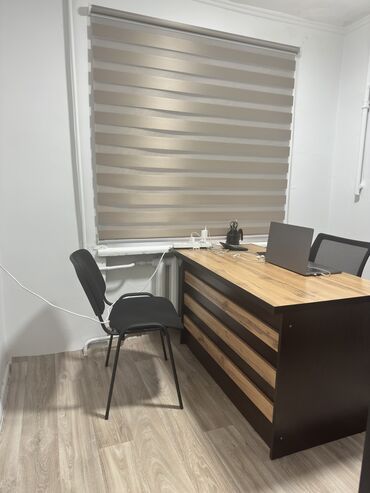 офисное помешение: Сдаю Офис, 15 м², В жилом комплексе, 1 линия