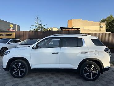 suv: Hyundai ix35: 2022 г., Бензин, Внедорожник — 4