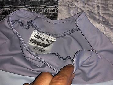 stradivarius s: ARENA TOP majica piše M ali ja sam nosila a nosim S isključivo i — 4