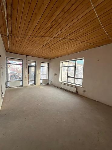 Продажа модульных домов: 🚨 СРОЧНО ПРОДАЕТСЯ УЧАСТОК С ДВУМЯ ДОМАМИ! 📍 Район Арча-Бешик 🏡 На — 16