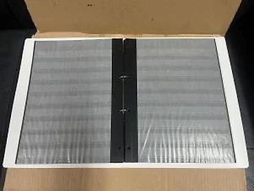 Numizmatika i filatelija: Album za marke u registratoru sa listovima pregradama - Registrator — 11