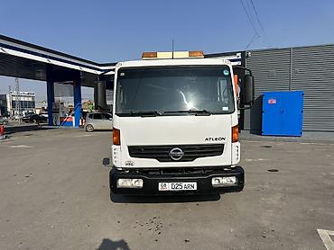 Эвакуаторы: Эвакуатор, Nissan, 2012 г., Прямая — 4