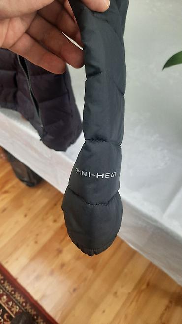 Куртки: Оригинал, хл, такие куртки по 300$ стоят. месяц носилась, отдам за — 9