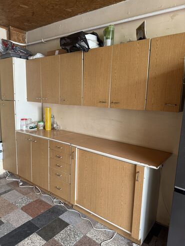 мебель в рассрочку без первоначального взноса: Кухонный гарнитур, Б/у, цвет - Бежевый, Самовывоз