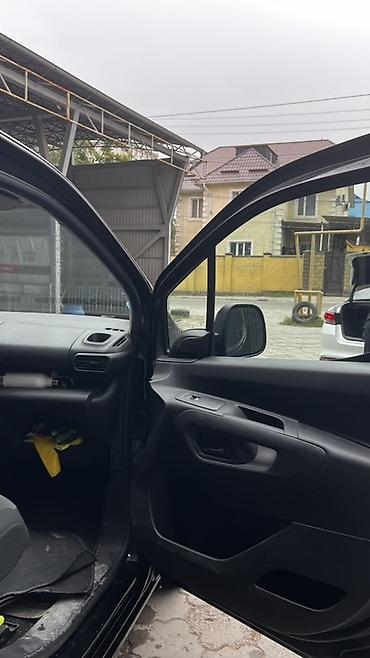 kia bongo 1999: Легкий грузовик, Стандарт, Б/у — 6
