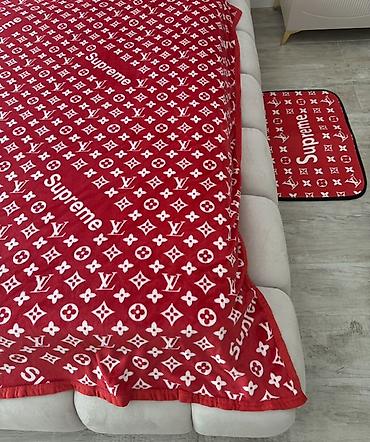 desmallar: Supreme qırmızı hamam seti - Dəst tərkibi: - Supreme loqolu bornoz — 4