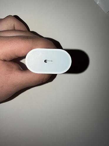 apple mackbook: Adapter Apple, 20 Vt, İşlənmiş — 2