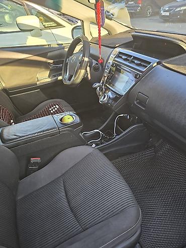 газ болон для авто: Toyota Prius V: 2016 г., Автомат, Гибрид, Универсал — 8