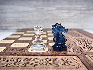 Настольные игры: Нарды-шахматы-шашки, 3-в-1 с резным деревянным кейсом - Изысканный — 11