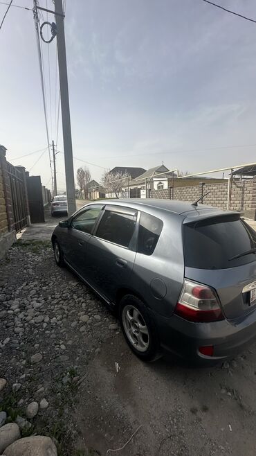 Honda: Honda Civic: 2005 г., 1.7 л, Автомат, Бензин, Хэтчбэк