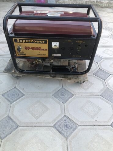 Генераторы: SuperPower SP4800 model benzin generatoru, elektrik kəsintiləri zamanı