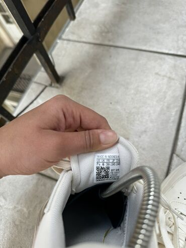 Women's Sneakers and athletic shoes: Adidas, 38.5, bоја - Bela — 4