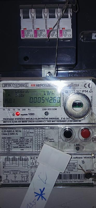 kalkulator struje: Trofazno statičko brojilo električne energije – Mikroelektronika — 7