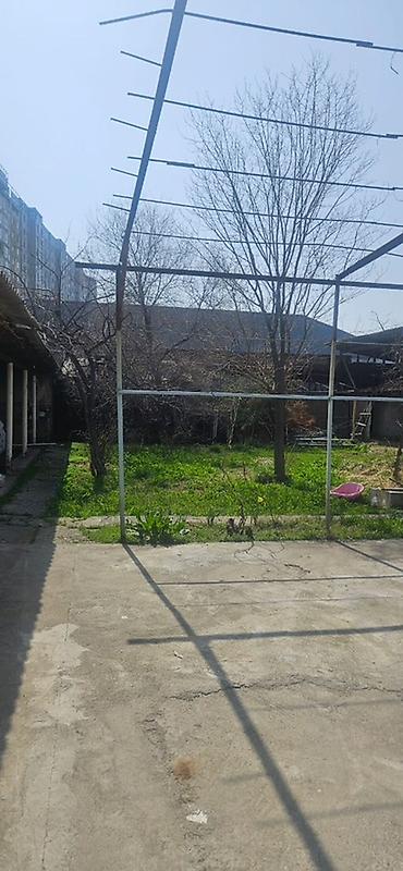 Долгосрочная аренда домов: Сдаётся земельный дом на долгий срок. Удобное расположение в Спутнике — 15