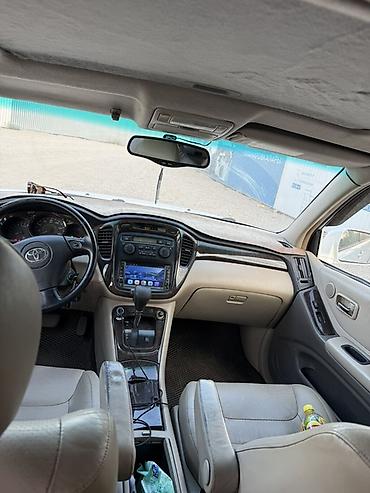 Toyota Highlander: 2002 г., 3 л, Автомат, Бензин, Кроссовер