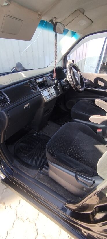 Honda: Honda Stepwgn: 2003 г., 2 л, Автомат, Бензин — 19