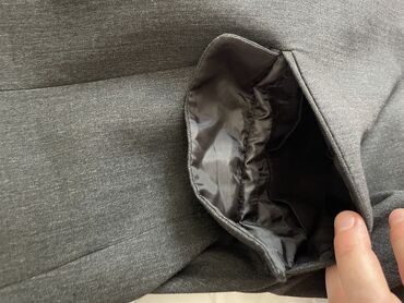 Odela: Skupoceni Greiff sako muški
Cena 150e
Plaćen mnogo više — 7