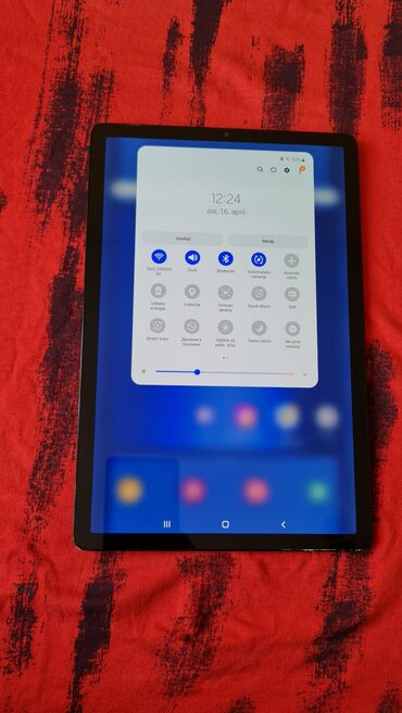 Samsung: Samsung galaxy s5e veliki 10.5 inca,tablet kao nov nema mane sve radi — 16