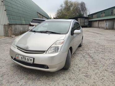 Toyota: Toyota Prius: 2005 г., 1.5 л, Автомат, Газ, Хэтчбэк