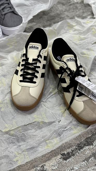 Мужская обувь: В наличии кроссовки ADIDAS оригинал🇺🇸 без коробки Размер 38 длина — 3