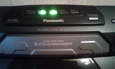 Musiqi mərkəzləri: "Panasonic" musiqi mərkəzi satılır. 5 CD changer, iki kaset yeri, FM — 2