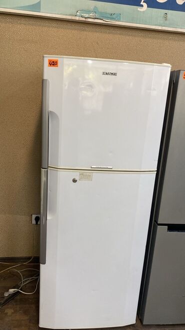 Soyuducular: 2 qapılı Hitachi Soyuducu Satılır, rəng - Ağ