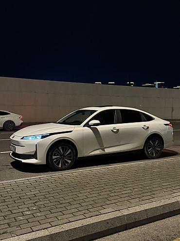 tesla qapı: Tesla : 1.5 l | 2025 il 75000 km Sedan — 4