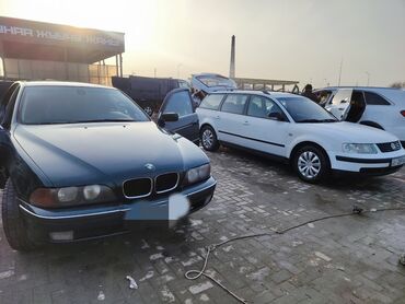 BMW: BMW 520: 1998 г., 2 л, Механика, Бензин, Седан