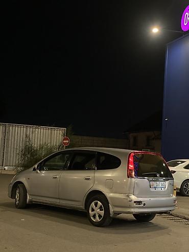 hond: Honda Stream: 2001 г., 2 л, Автомат, Бензин, Минивэн — 3