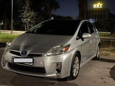 Toyota: Toyota Prius: 2010 г., 1.8 л, Автомат, Гибрид, Хэтчбэк