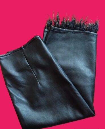 leprsave suknje: M (EU 38), Midi, color - Black